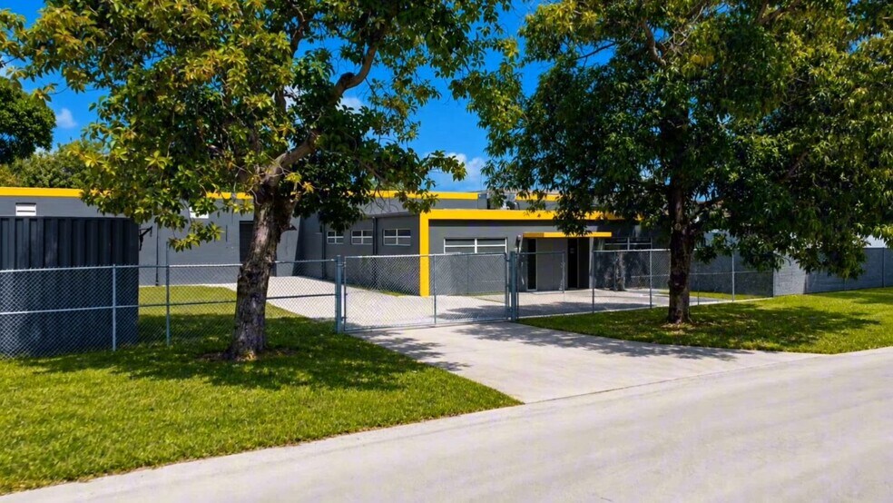 Primary Photo Of 17220 NW 2nd Ct, Miami Warehouse For Sale