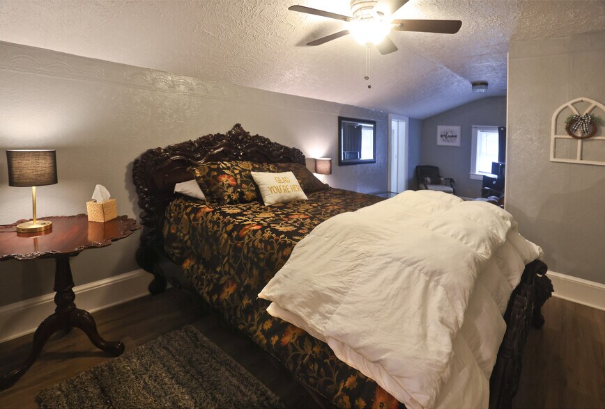 More Photos Of 43 Europe Ln, Clayton Apartments For Sale