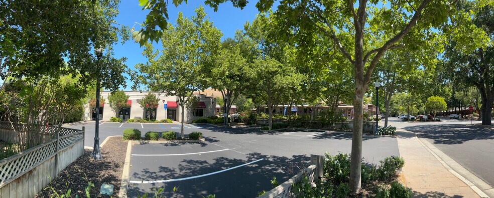 More Photos Of 6160 Center St, Clayton Office For Lease