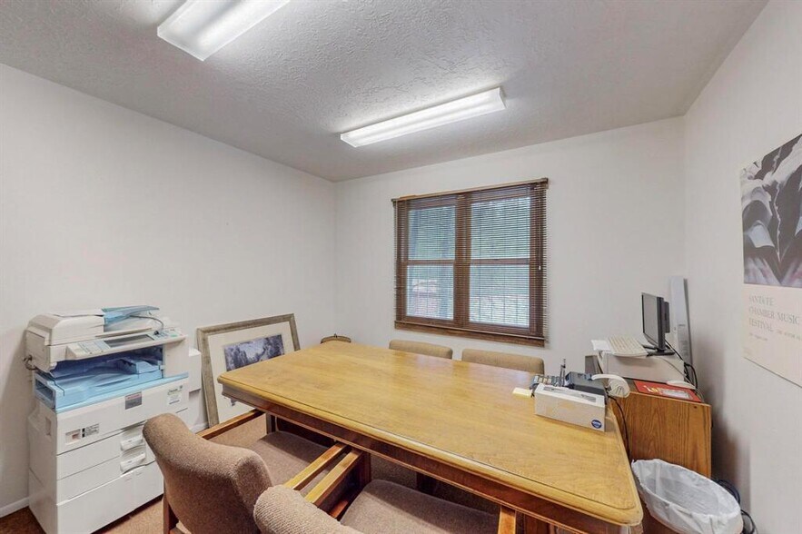 More Photos Of 1482 S Saint Francis Dr, Santa Fe Office For Sale