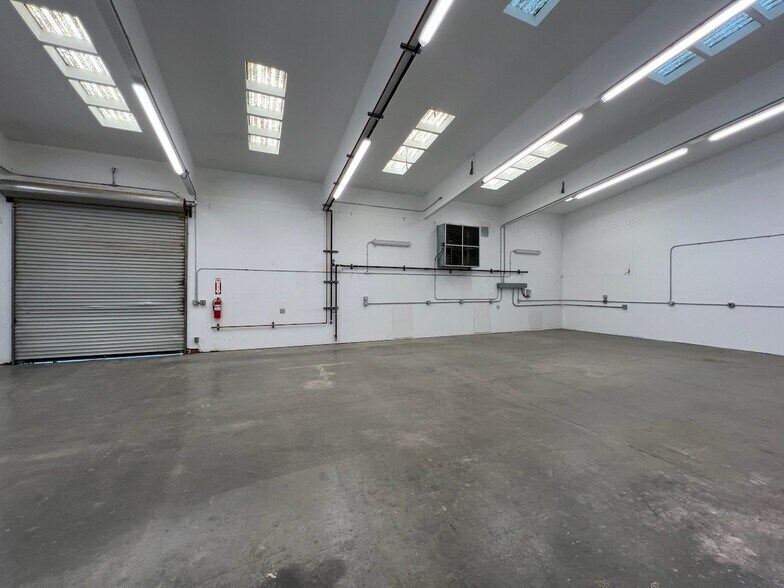More Photos Of 504 Washington St, Calistoga Warehouse For Lease