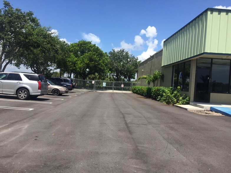 More Photos Of 3113-3185 W Atlantic Blvd, Pompano Beach Unknown For Lease