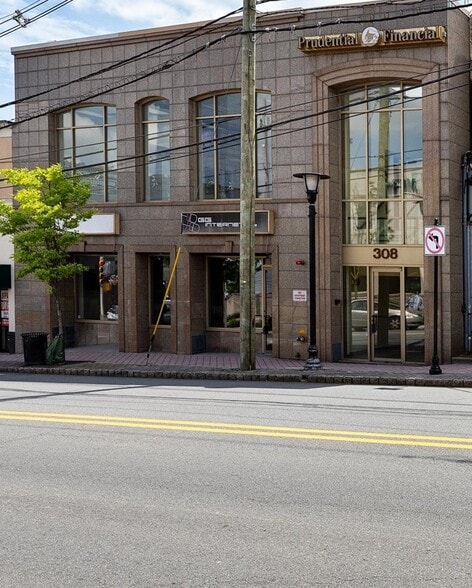 Primary Photo Of 308 Main St, Fort Lee Office For Lease