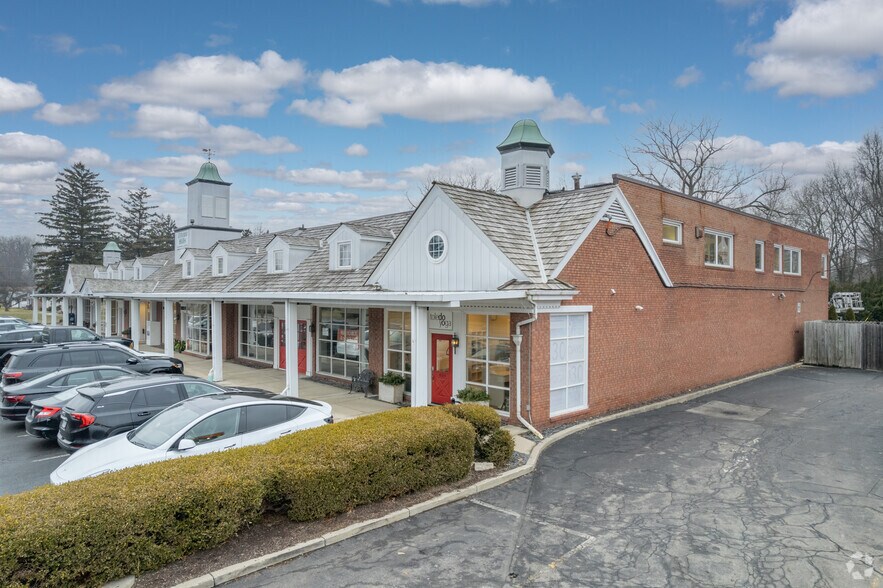 Primary Photo Of 4334 W Central Ave, Toledo Storefront For Lease
