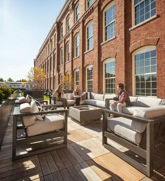 More Photos Of 165 Thorndike St, Lowell Apartments For Sale