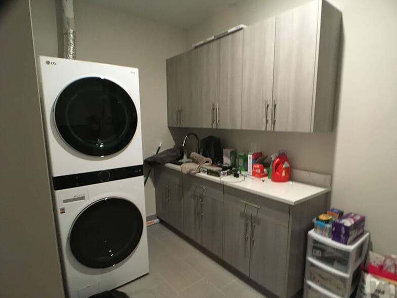 More Photos Of 293 Lafayette Ave, Hawthorne Storefront Retail Office For Sale