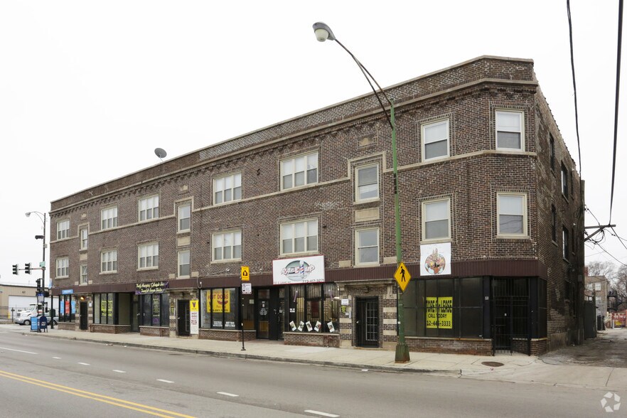 More Photos Of 518 S Laramie Ave, Chicago Apartments For Lease