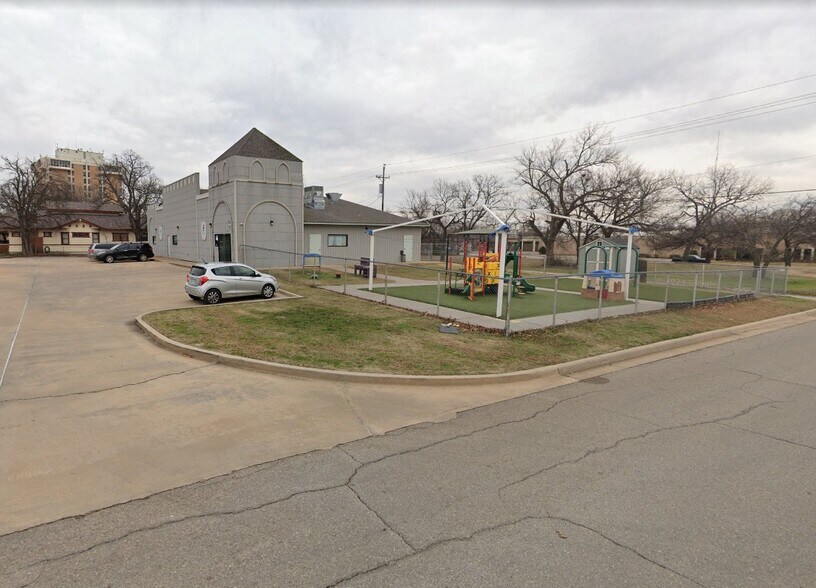 More Photos Of , Lawton General Retail For Sale