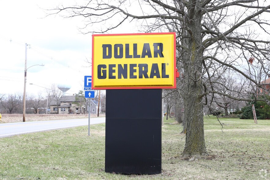 More Photos Of 544 W College St, Oberlin Freestanding For Lease