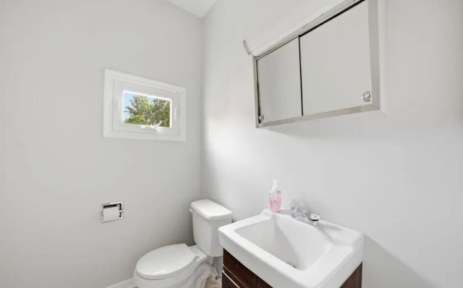 More Photos Of 105 Brookfield Dr, Kingsport Apartments For Sale