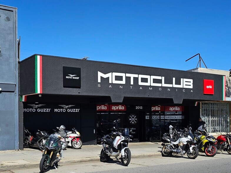 More Photos Of 2011-2013 Lincoln Blvd, Santa Monica General Retail For Sale