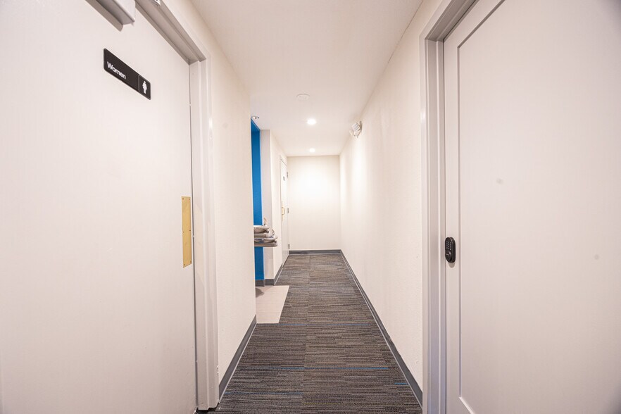 More Photos Of 2260 E 88th Ave, Denver Office Residential For Sale