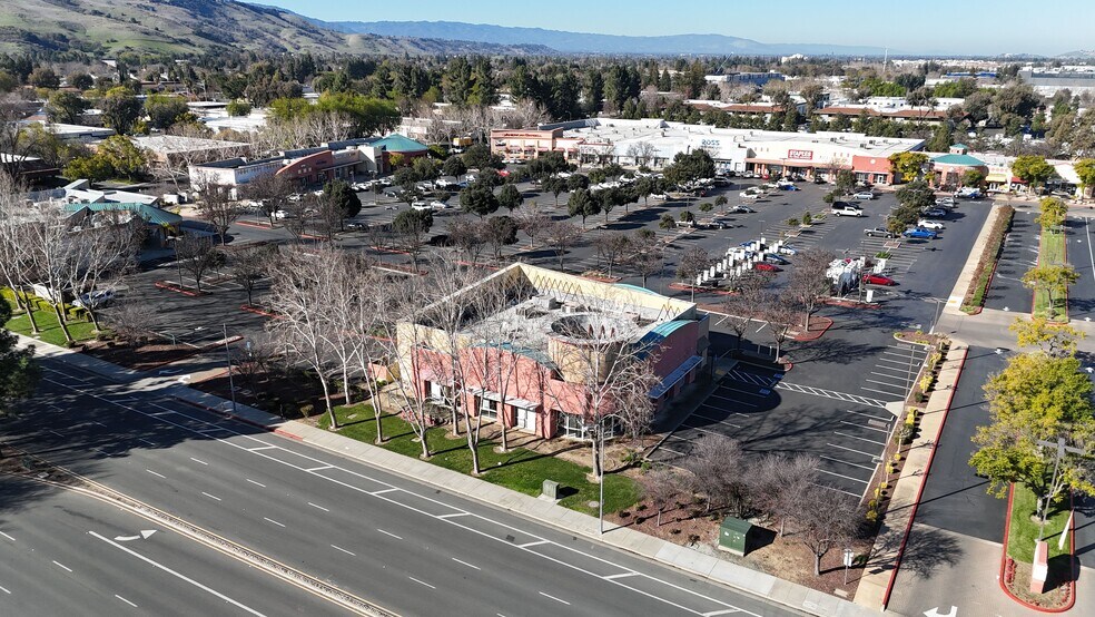 More Photos Of 101-125 Bernal Rd, San Jose Unknown For Lease