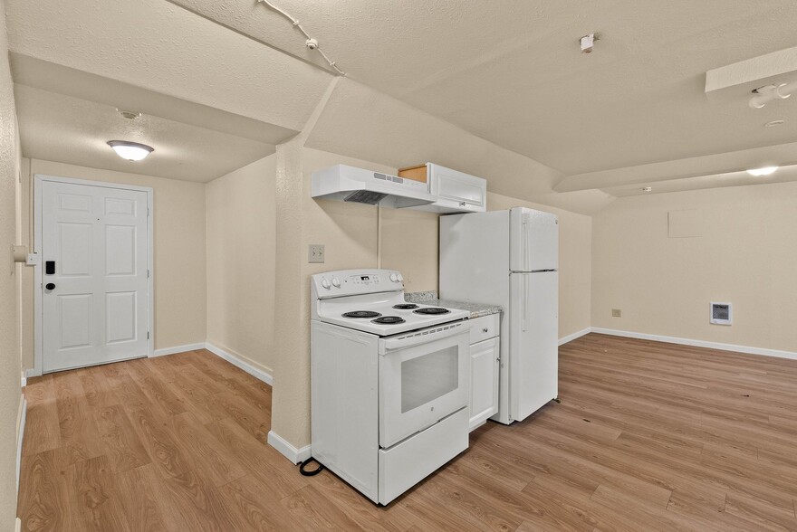 More Photos Of 903 S Adams St, Spokane Apartments For Sale