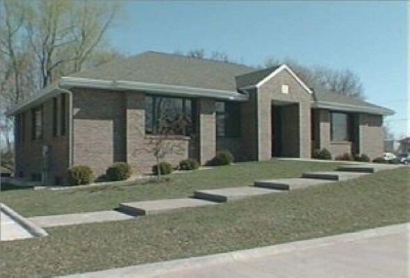 More Photos Of 1540 Midland Ct NE, Cedar Rapids Office For Lease