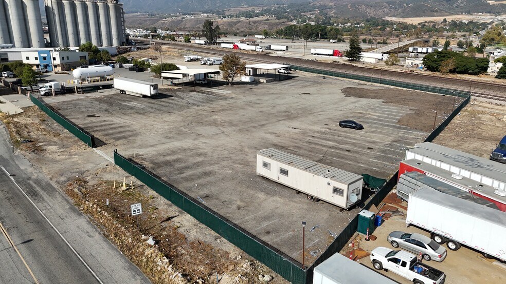 More Photos Of 19800 Cajon blvd, San Bernardino Land For Lease