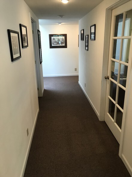 More Photos Of 112 SW 157th St, Burien Medical For Sale