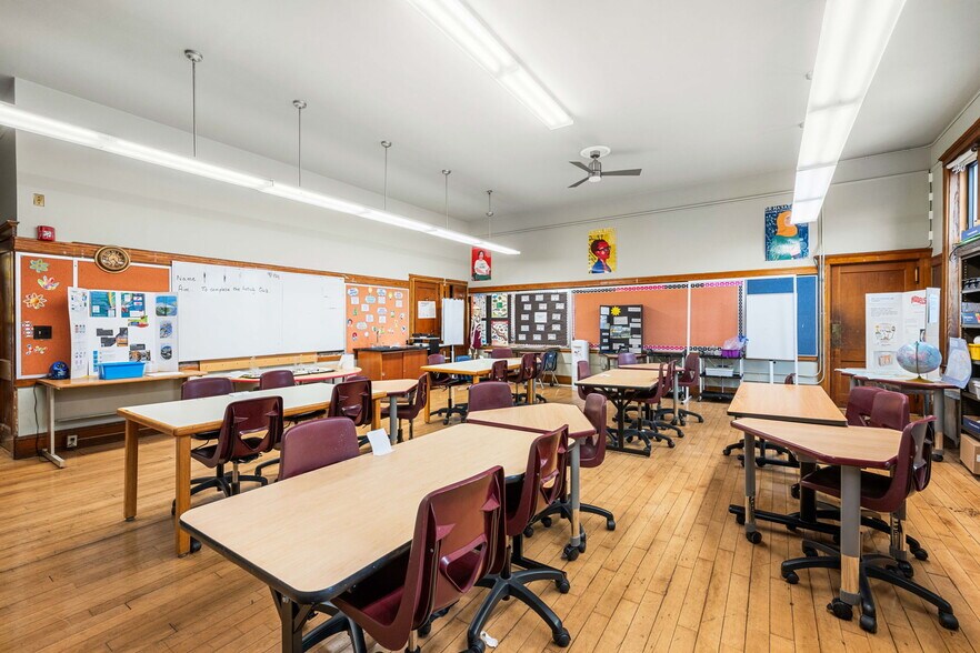 More Photos Of 21 Notre Dame Ave, Cambridge Unknown For Lease