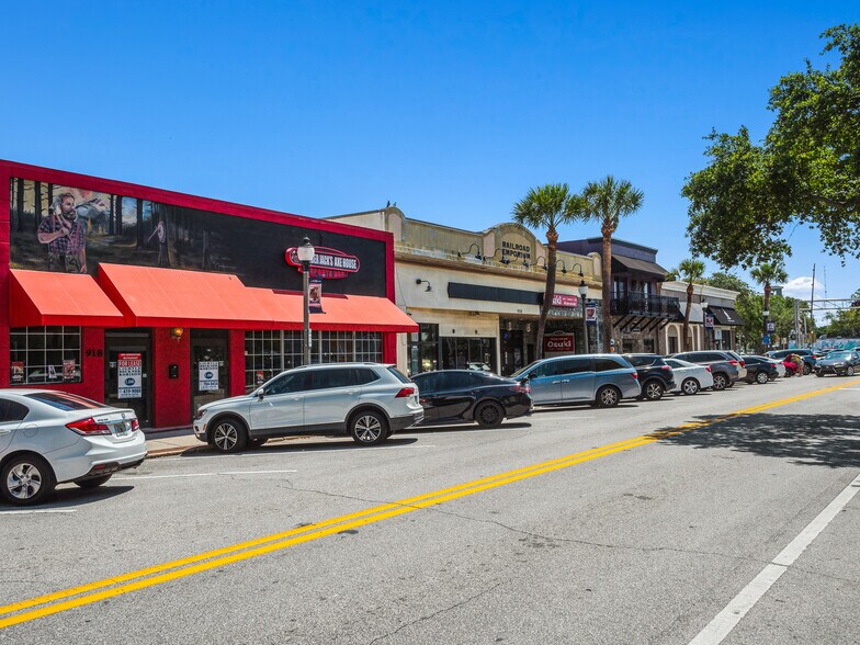 More Photos Of 924-936 E New Haven Ave, Melbourne Freestanding For Sale