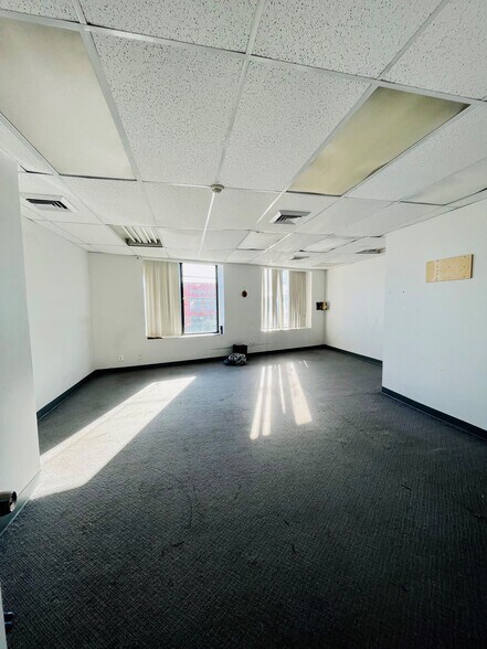 More Photos Of 220-05 Jamaica Ave, Queens Village Medical For Lease