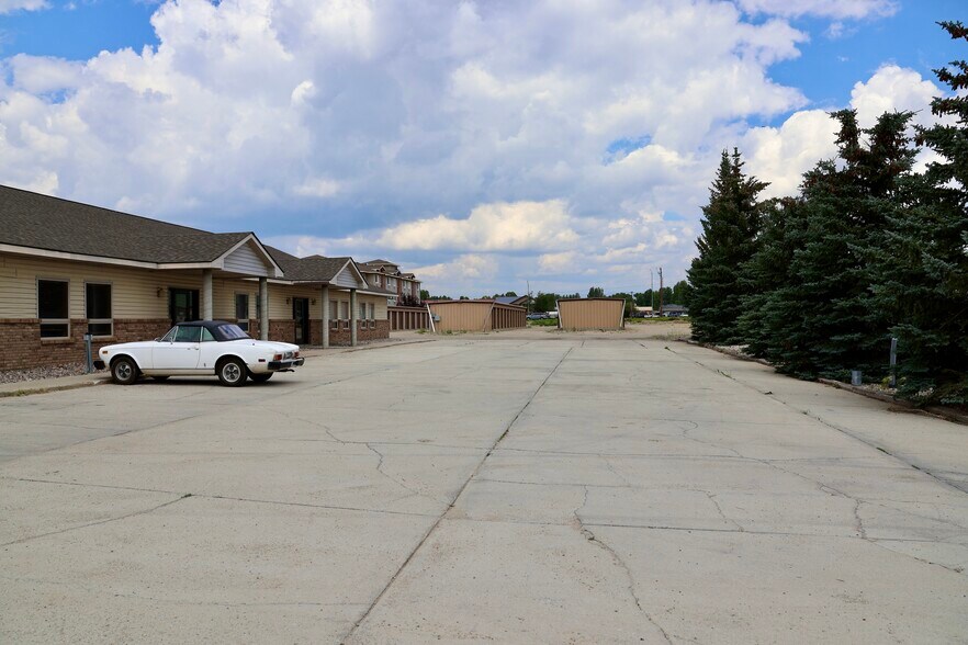 More Photos Of 120 Cole Ave, Pinedale Office For Sale