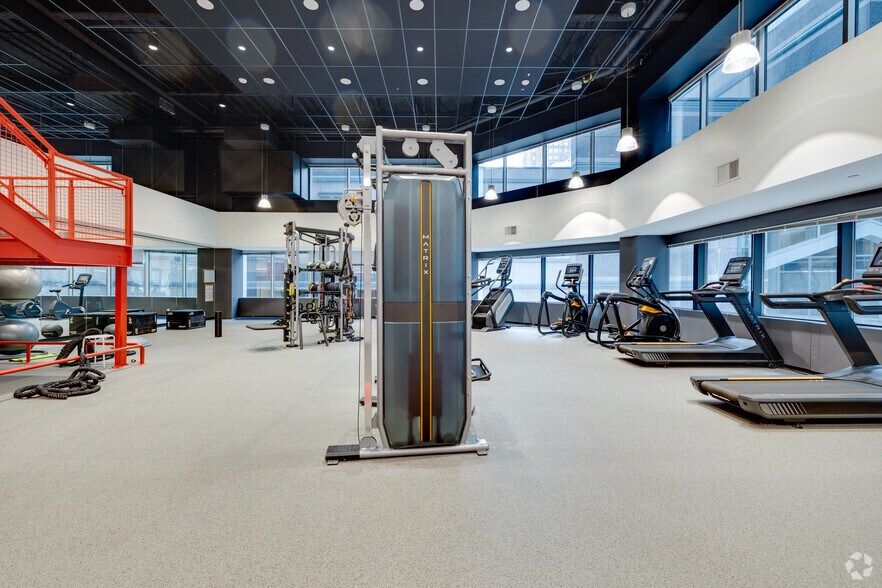 More Photos Of 1600 Market St, Philadelphia Office For Lease