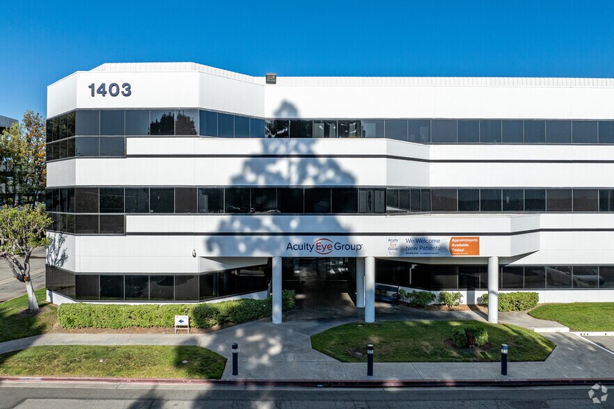 More Photos Of 1403 N Tustin Ave, Santa Ana Medical For Sale