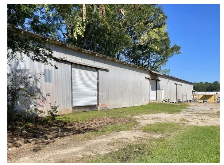 More Photos Of 1005 Sioux St, Dothan Warehouse For Sale