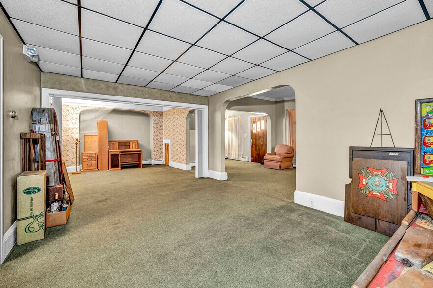 More Photos Of 6318 Lorain Ave, Cleveland Loft Creative Space For Sale