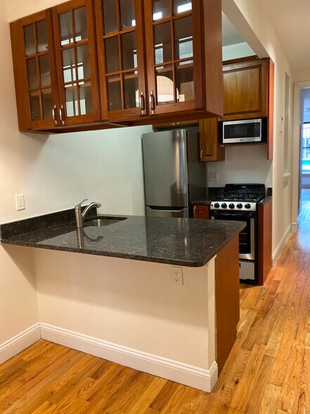 More Photos Of 360 W 119th St, New York Apartments For Sale