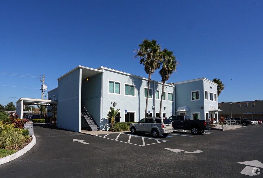 Primary Photo Of 4809 N Armenia Ave, Tampa Medical For Lease