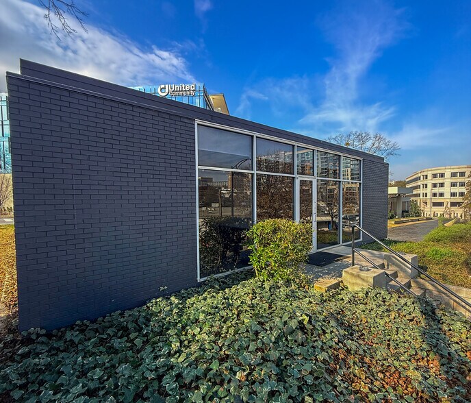 Primary Photo Of 201 E Camperdown Way, Greenville Coworking Space