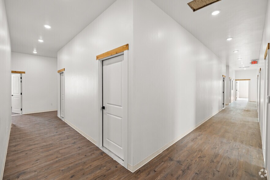 More Photos Of 3204 140th St, Lubbock Medical For Sale