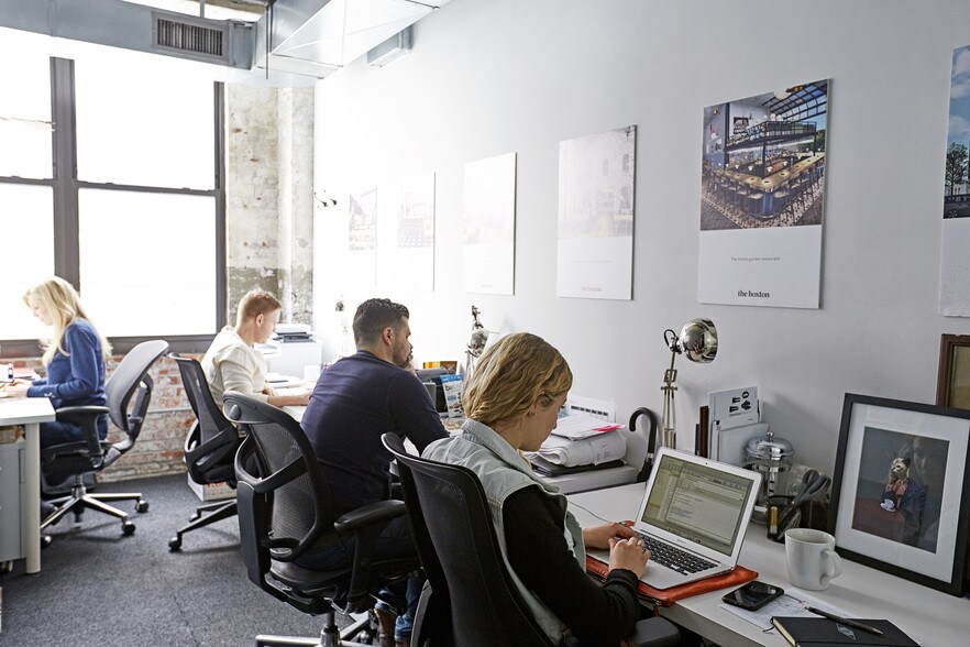 More Photos Of 33 Nassau Ave, Brooklyn Coworking Space