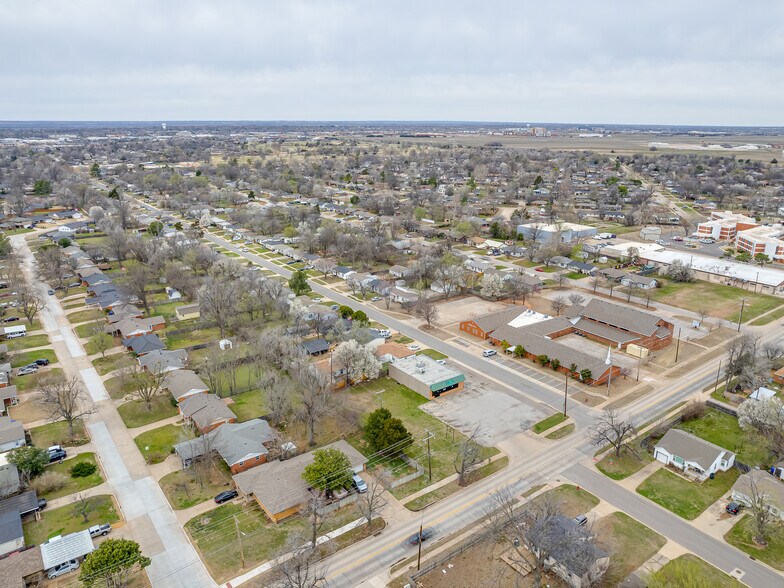 More Photos Of 430 N Berry Rd, Norman Medical For Sale