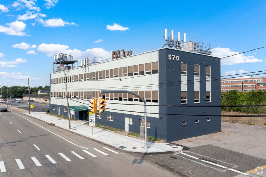 More Photos Of 570 Elmont Rd, Elmont Office For Sale