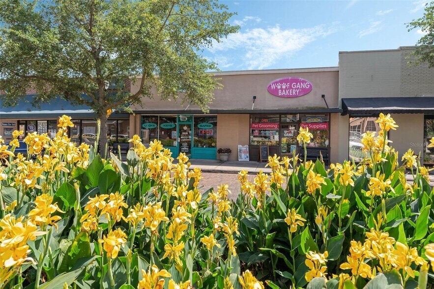More Photos Of 18-20 E Plant St, Winter Garden General Retail For Sale