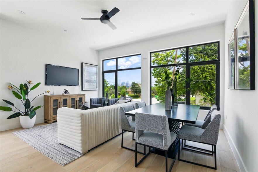 More Photos Of 426-430 E 8th St, Dallas Apartments For Sale