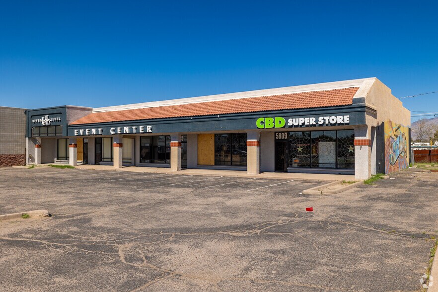 Primary Photo Of 5801-5809 E 22nd St, Tucson Storefront For Lease
