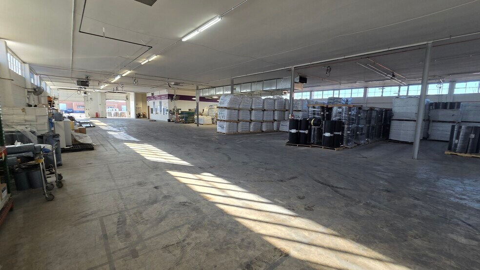 More Photos Of 5105 E 39th Ave, Denver Manufacturing For Sale