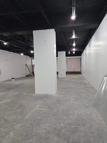 More Photos Of 913 N Market St, Wilmington Apartments For Lease