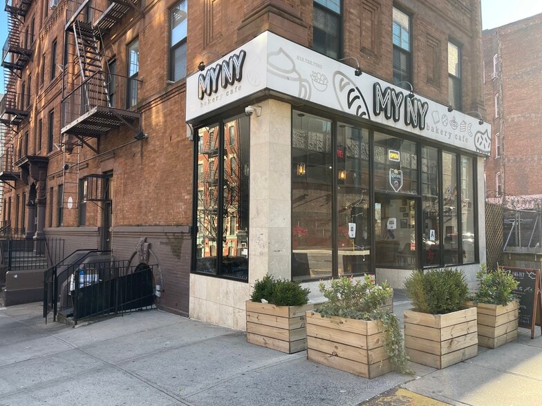 More Photos Of 1565 Lexington Ave, New York Apartments For Lease