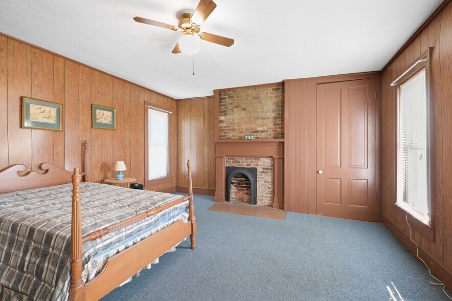 More Photos Of 4650 Highway 52, Loretto Apartments For Sale
