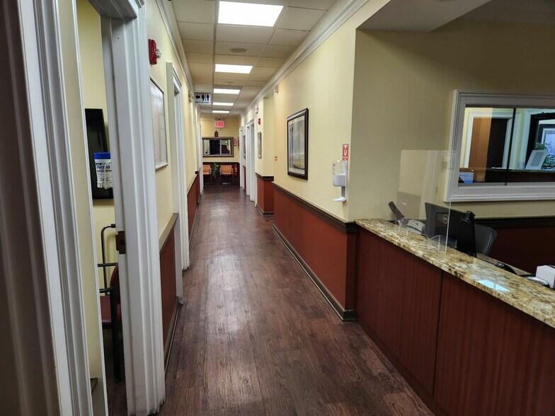 More Photos Of 1915 Central Park Ave, Yonkers Medical For Lease