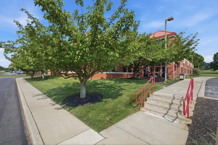 More Photos Of 481 John Young Way, Exton Medical For Lease
