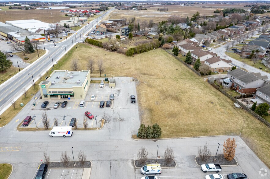 More Photos Of 1585 Niagara Stone Rd, Niagara-On-The-Lake Unknown For Lease