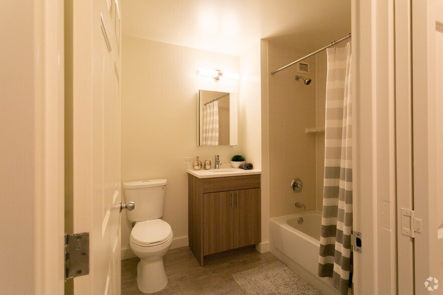 More Photos Of 1 Van Der Donck St, Yonkers Apartments For Lease