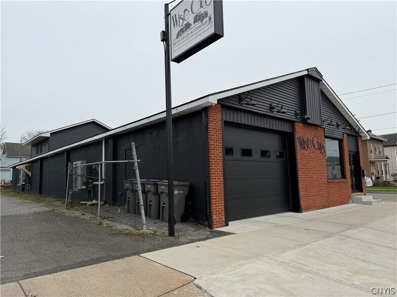 More Photos Of 720 W Dominick St, Rome Supermarket For Sale