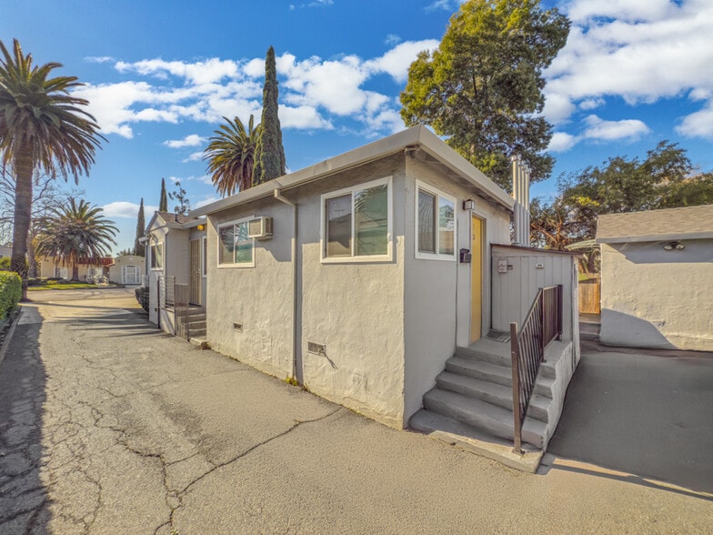 More Photos Of 2745 Concord Blvd, Concord Apartments For Sale