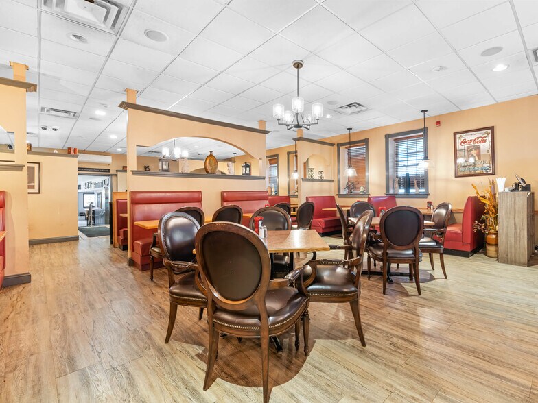 More Photos Of 176 Columbus Ave, Pawtucket General Retail For Sale